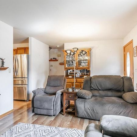 Blissful Retreat In Wisconsin Rapids Villa ภายนอก รูปภาพ