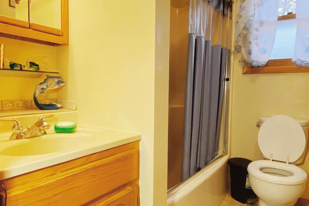 Blissful Retreat In Wisconsin Rapids Villa ภายนอก รูปภาพ