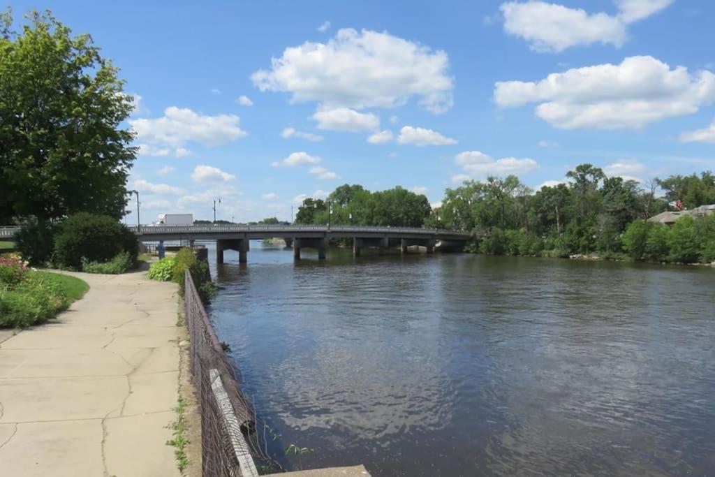 Blissful Retreat In Wisconsin Rapids Villa ภายนอก รูปภาพ